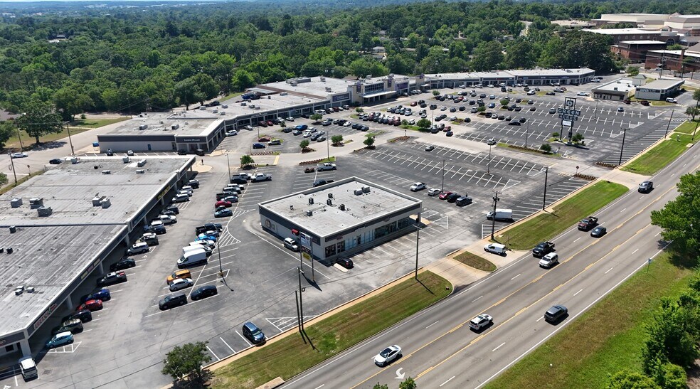 More Photos Of 1700-1880 Troup Hwy, Tyler Unknown For Lease
