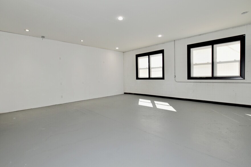 More Photos Of 115 Hwy 85, Ault Freestanding For Lease