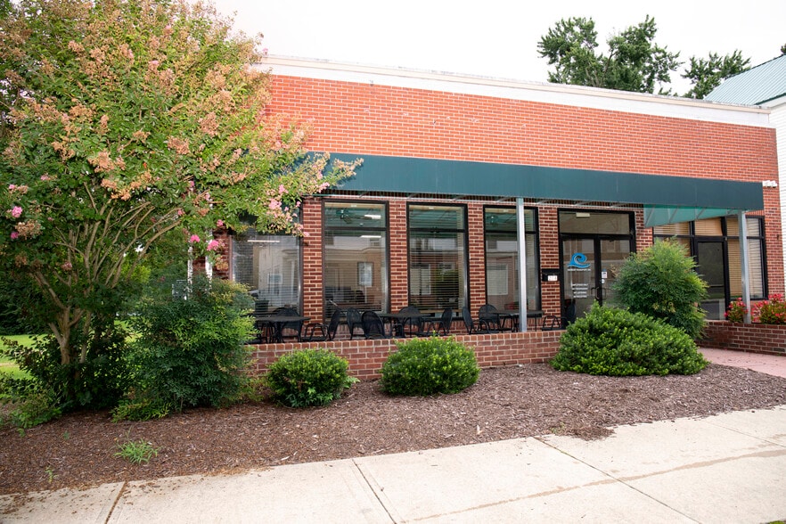 More Photos Of 204 S Main St, Federalsburg Storefront Retail Office For Sale