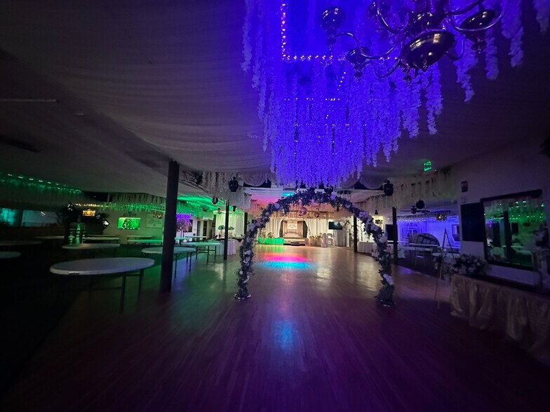 More Photos Of 2200 W Alameda Ave, Denver Unknown For Lease