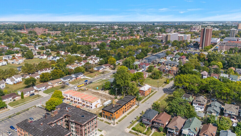More Photos Of 1732 W Bethune St, Detroit Multifamily For Sale