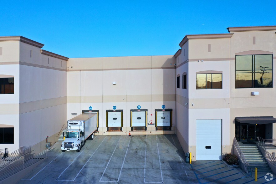 More Photos Of 3000-3090 E Washington Blvd, Los Angeles Refrigeration Cold Storage For Lease