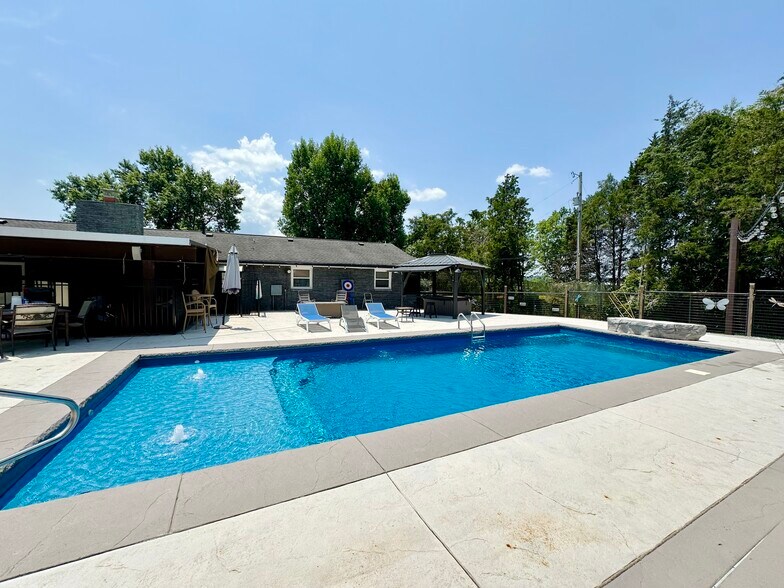 More Photos Of 2055 Highway 12 S, Ashland City Land For Sale