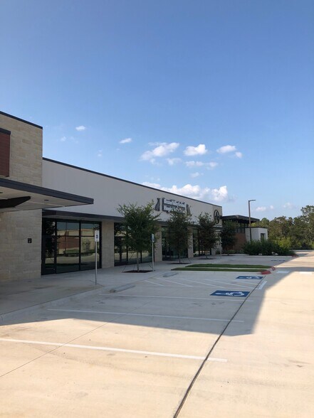 More Photos Of 1280 Arrington Rd, College Station Storefront Retail Office For Lease