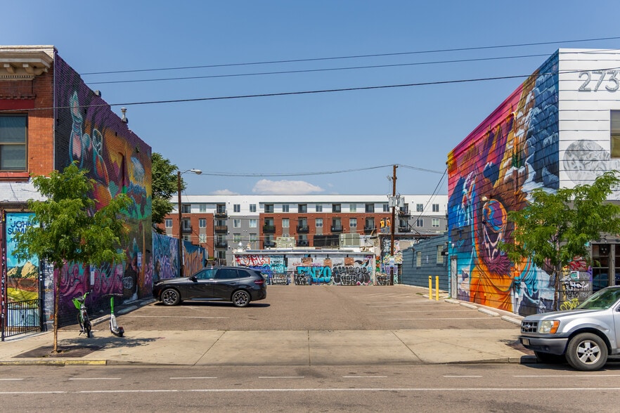 More Photos Of 2737 Larimer St, Denver Loft Creative Space For Lease