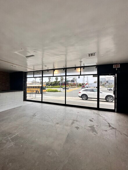 More Photos Of 1510 Newport Blvd, Costa Mesa Freestanding For Lease