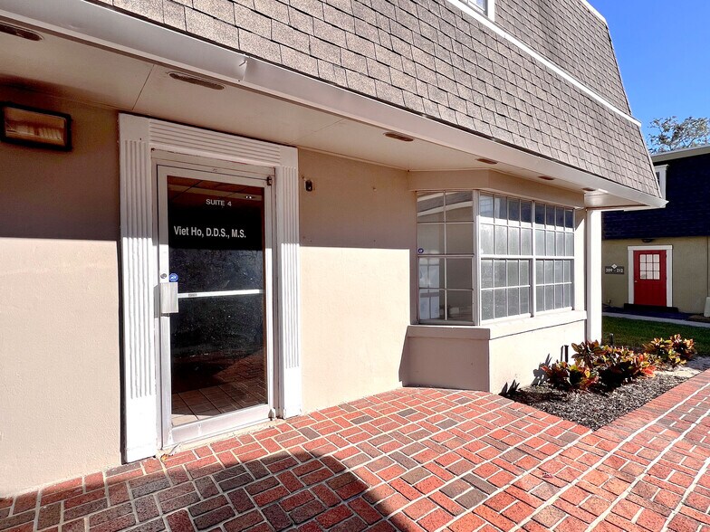 More Photos Of 200 Avenue K SE, Winter Haven Office For Lease