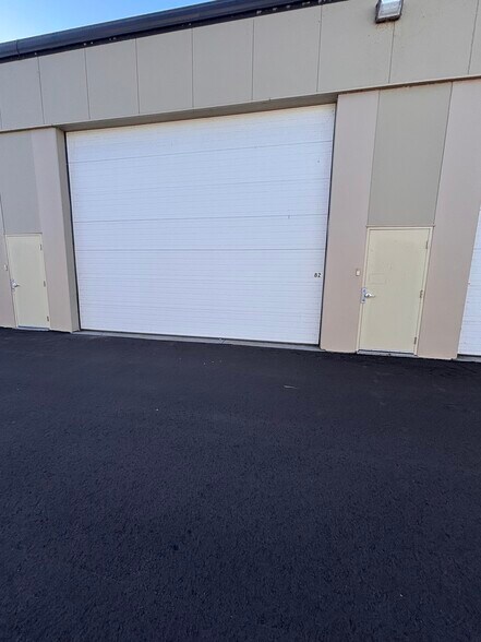 More Photos Of 1439 7th St, Houlton Self Storage For Sale