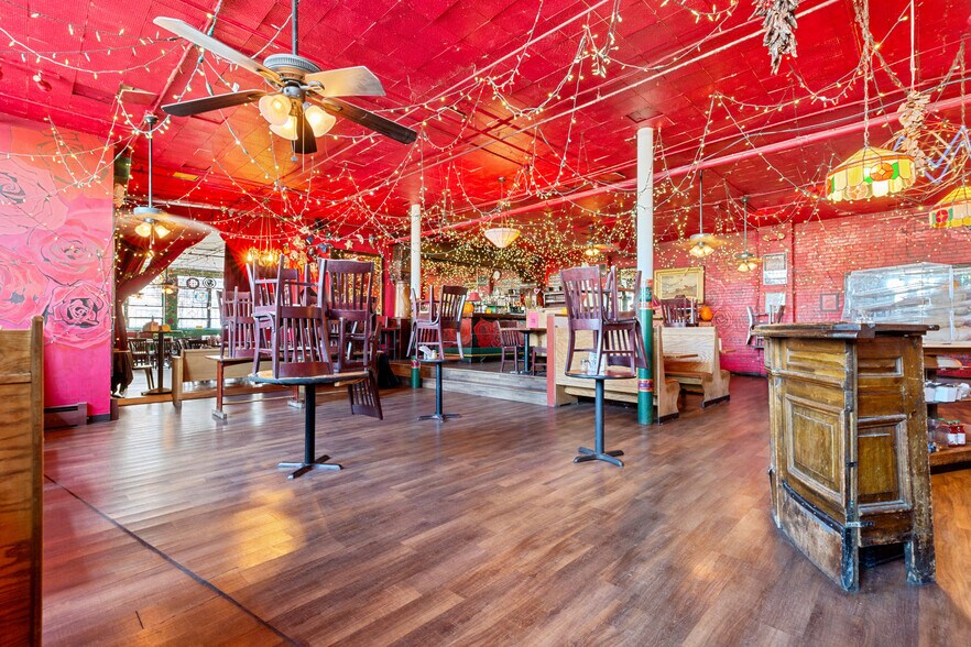 More Photos Of 2195-2199 California St, Denver Restaurant For Sale