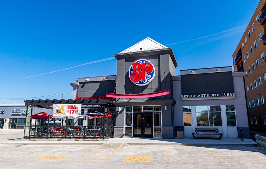 More Photos Of 2517-2525 Portage Ave, Winnipeg General Retail For Lease