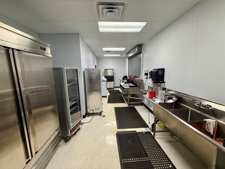 More Photos Of 41900 N 42nd Ave, Phoenix Schools For Sale