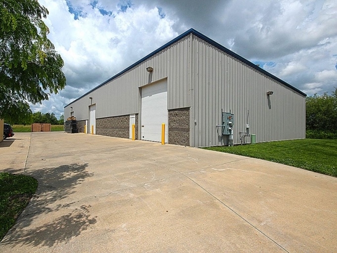 Primary Photo Of 3195 Grand Prix Dr, Decatur Warehouse For Lease