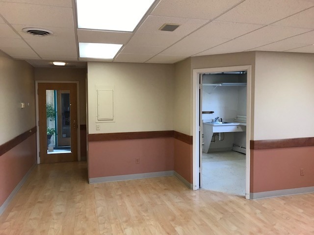 More Photos Of 2425 Clover St, Rochester Office For Lease
