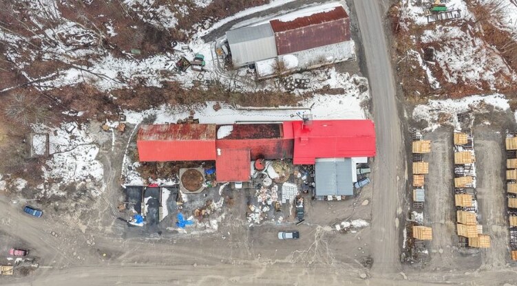 More Photos Of 4 Railroad St, Smyrna Convenience Store For Sale