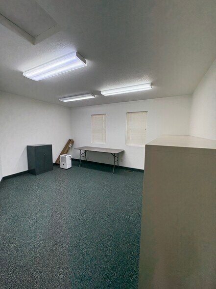 More Photos Of 1380 E Aultman St, Ely Office For Sale