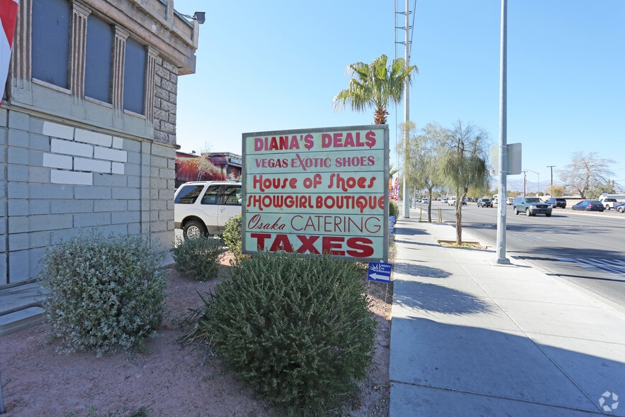 More Photos Of 4211 W Sahara Ave, Las Vegas Storefront Retail Office For Lease