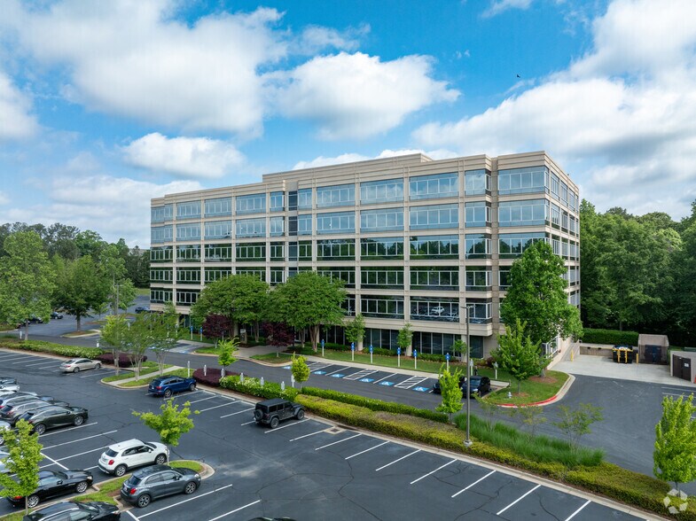 More Photos Of 11675 Rainwater Dr, Alpharetta Office For Lease