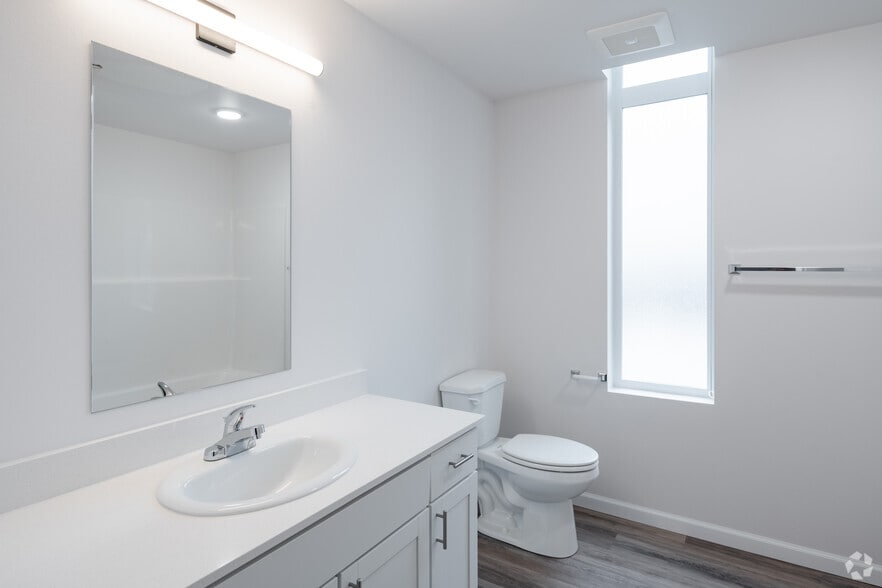 More Photos Of 120 Water St NW, Olympia Apartments For Lease