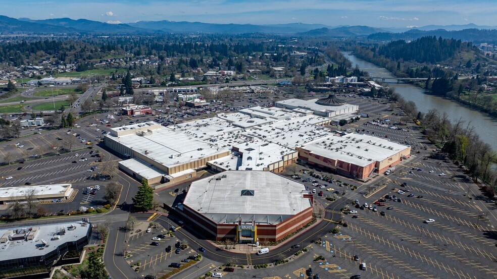 More Photos Of 293 Valley River Ctr, Eugene Unknown For Lease