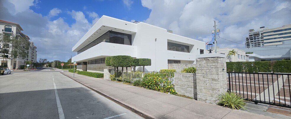 More Photos Of 283 Catalonia Ave, Coral Gables Office For Sale