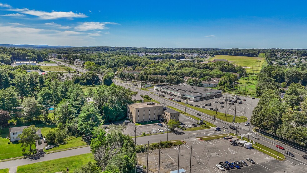 More Photos Of 351 Merline Rd, Vernon Medical For Lease