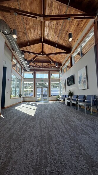 More Photos Of 5234 Little Rd, New Port Richey Medical For Sale