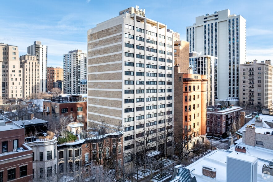 Primary Photo Of 30 E Division St, Chicago Apartments For Lease