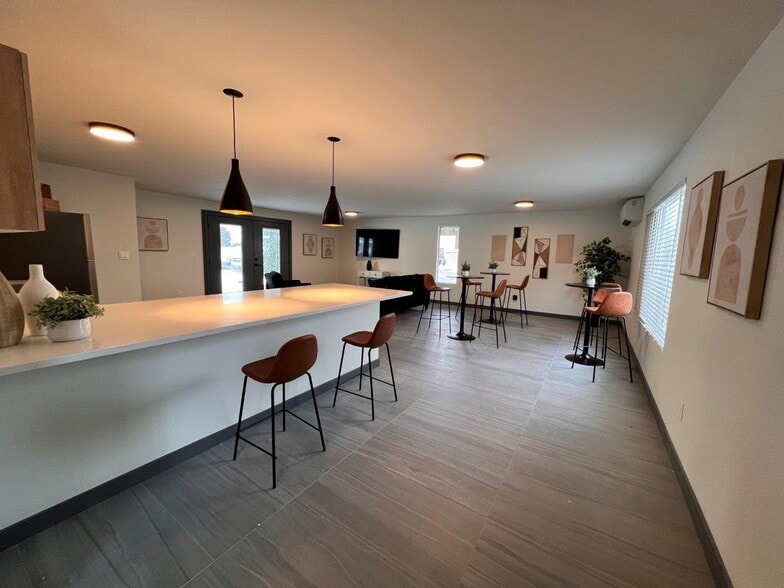 More Photos Of 465 N Arthur St, Kennewick Apartments For Sale