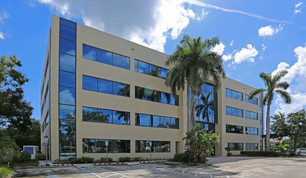 Primary Photo Of 140 Intracoastal Pointe Dr, Jupiter Office For Sale