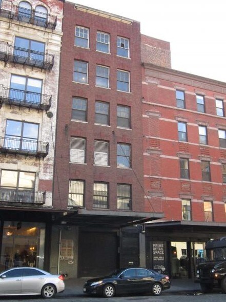 More Photos Of 426 W 14th St, New York Office For Lease