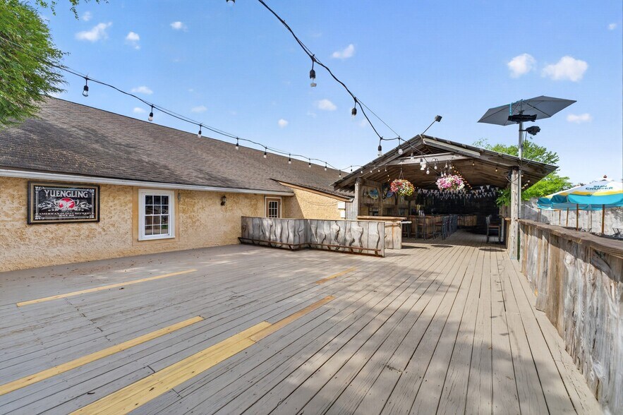 More Photos Of 1121 Route 12, Frenchtown Bar For Sale