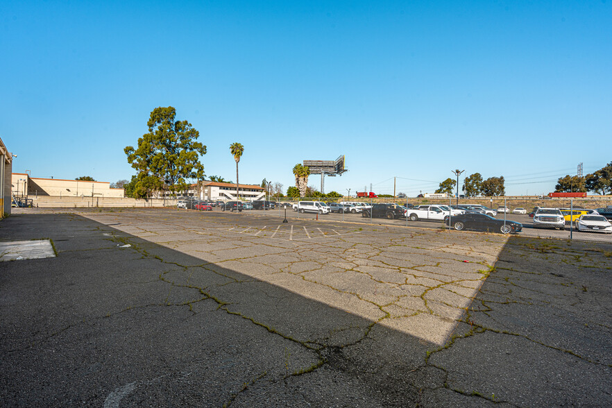 More Photos Of 8559 Artesia Blvd, Bellflower Auto Dealership For Sale