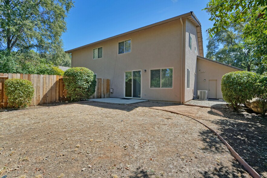 More Photos Of 3155 Navion Ct, Cameron Park Apartments For Sale