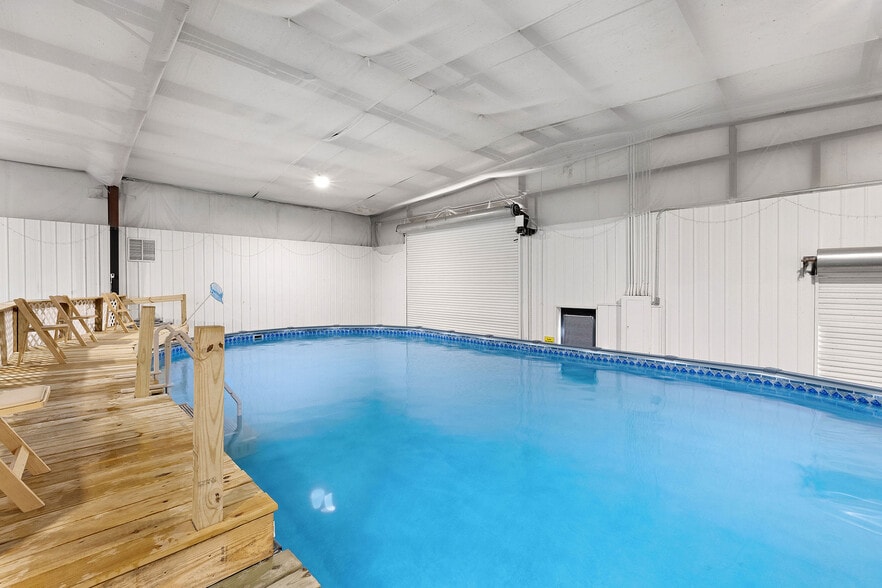 More Photos Of 10360 AL-227, Albertville Specialty For Sale