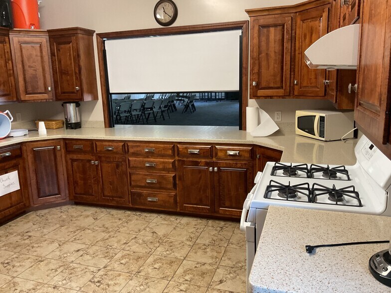 More Photos Of 6991 Township Road 654, Millersburg Office Residential For Lease