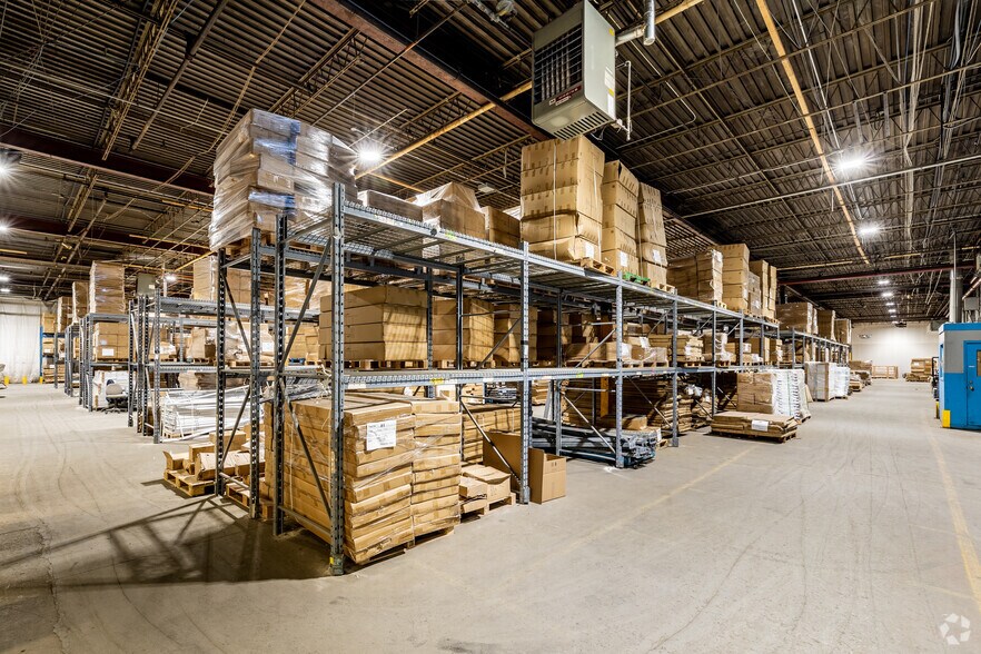 More Photos Of 9145 Rue Boivin, Montréal Light Manufacturing For Lease