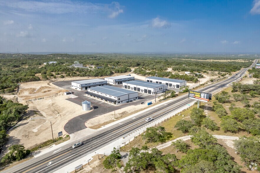 More Photos Of 529 SH 46 E, Boerne Warehouse For Lease