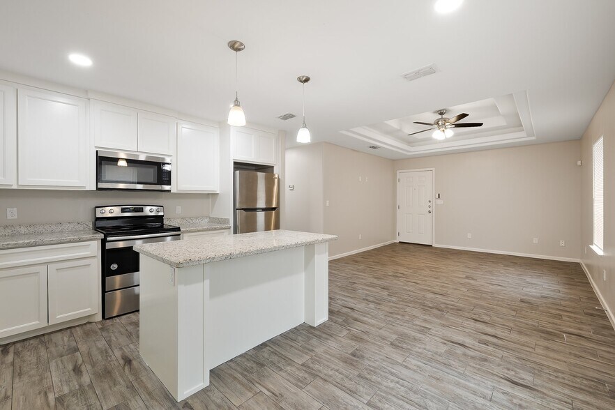 More Photos Of 2021 Stardust Ln, Edinburg Multifamily For Sale