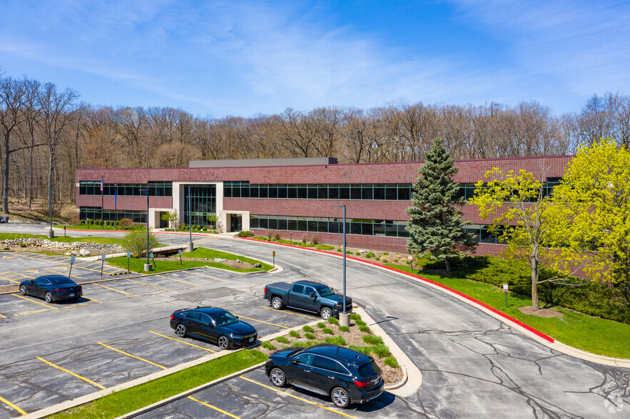 Primary Photo Of 375 Bishops Way, Brookfield Office For Lease