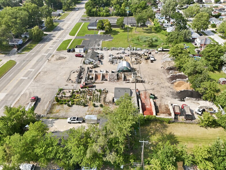 More Photos Of 1287 S Merriman Rd, Westland Freestanding For Sale
