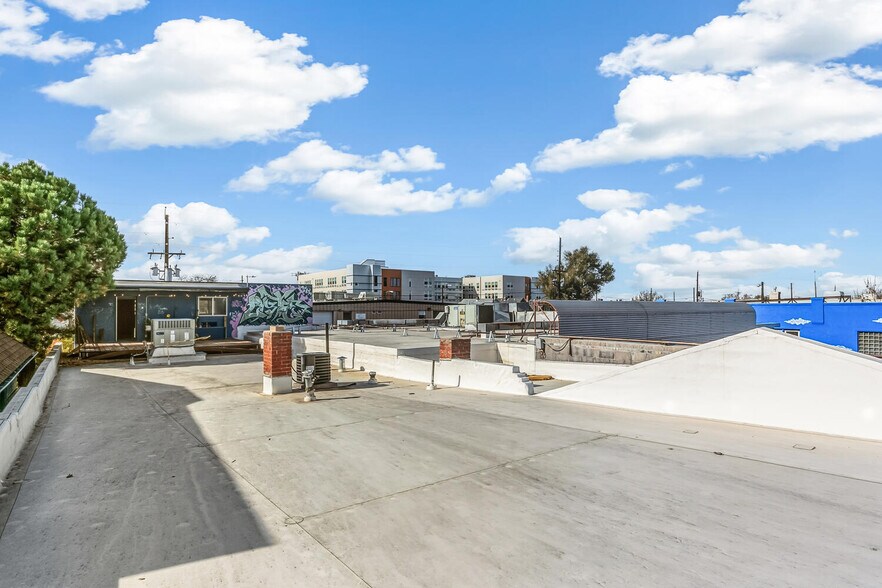 More Photos Of 1559 S Broadway, Denver Storefront Retail Office For Lease