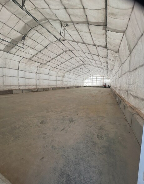 More Photos Of 11204 205th St NW, Edmonton Manufacturing For Lease