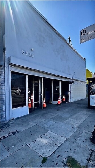 Primary Photo Of 8620 S Broadway, Los Angeles Storefront For Sale