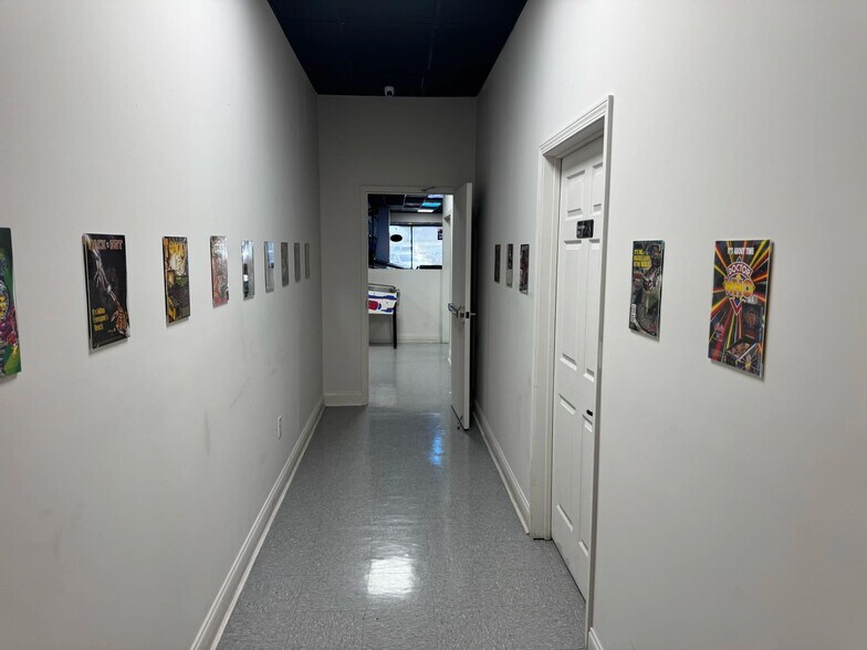 More Photos Of 2140 Lawndale Dr, Greensboro Storefront For Lease