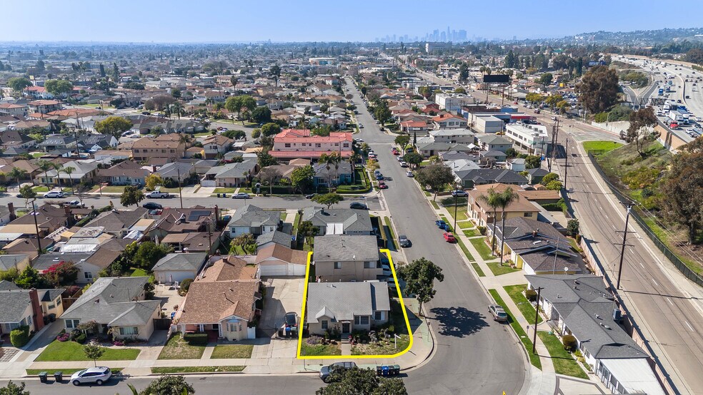 More Photos Of 231 Blackshear Ave, East Los Angeles Apartments For Sale
