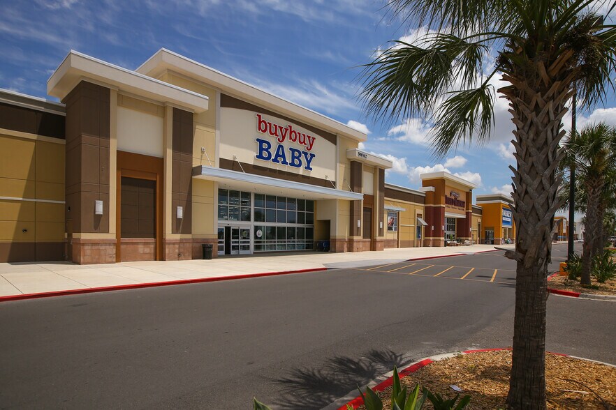 More Photos Of 500 N Jackson Rd, Pharr Unknown For Lease