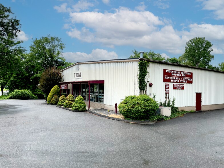 More Photos Of 85 Shelter Rock Rd, Danbury Manufacturing For Sale