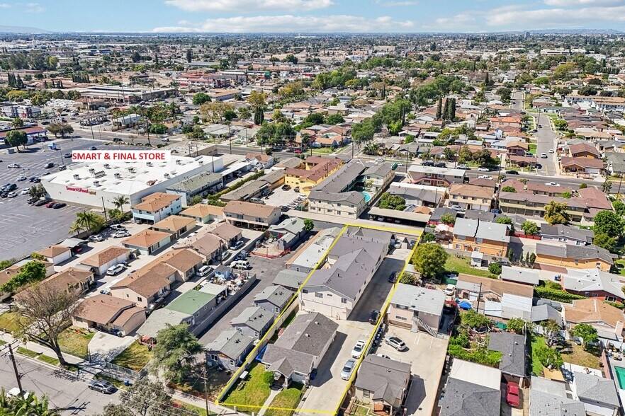 More Photos Of 6921 Sherman Way, Bell Multifamily For Sale