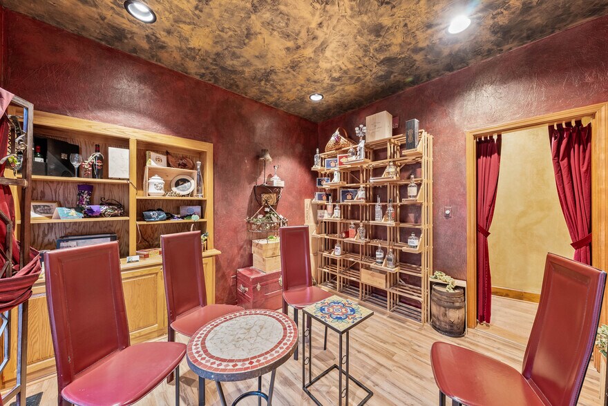 More Photos Of 405 Main St, Parkville Storefront Retail Office For Sale