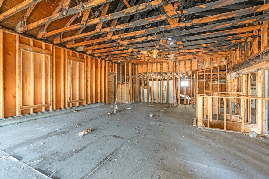 More Photos Of 471 Central Ave, Dover General Retail For Sale